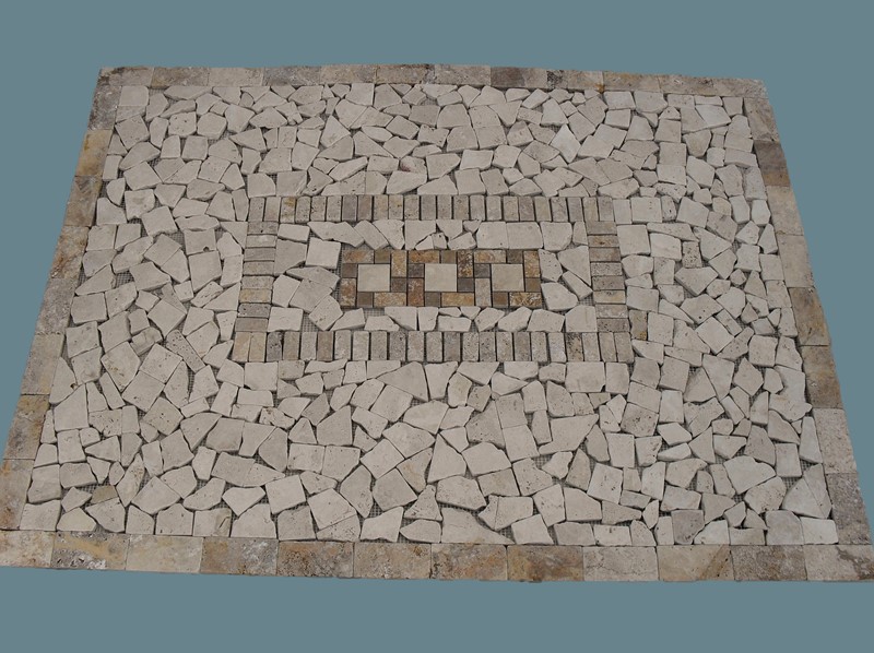 DBM117 - Travertine Medallion